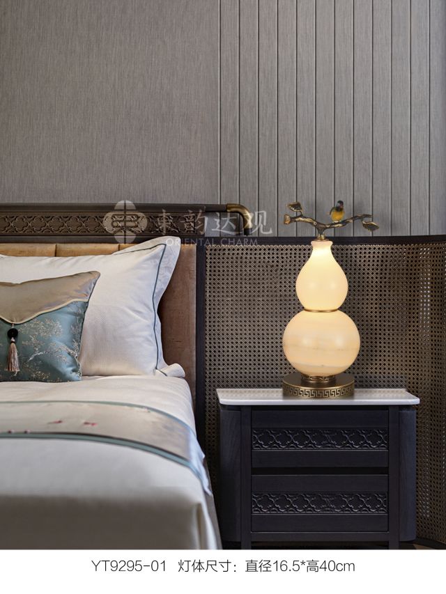 葫芦台灯-3副本.jpg